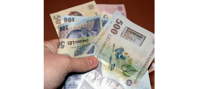 CUMPAR TELEFOANE BANI CASH LA ORICE ORA PRETURI MAI BUNE CA LA AMANET