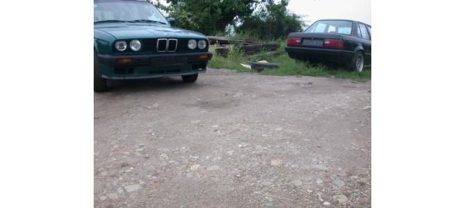 dezmenbrez BMW E30  316 I ( URSULET)