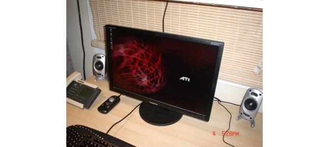 * Monitor LCD Samsung 24,5" Wide - DVI - VGA - FullHD - *