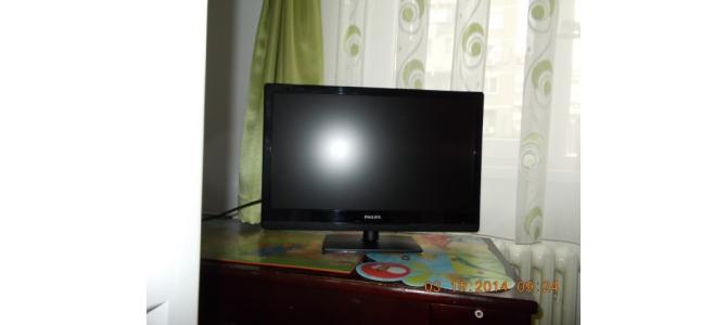 Vand TV PHILIPS  LED 56cm