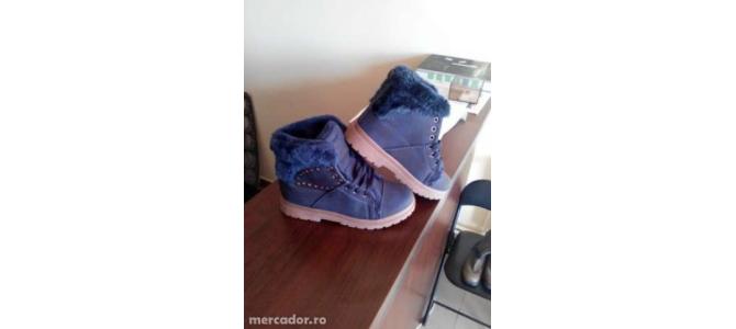 Bocanci piele cu blana