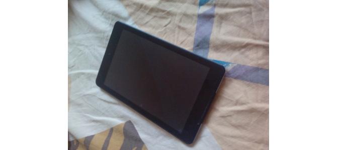 Vand tableta Quad Core