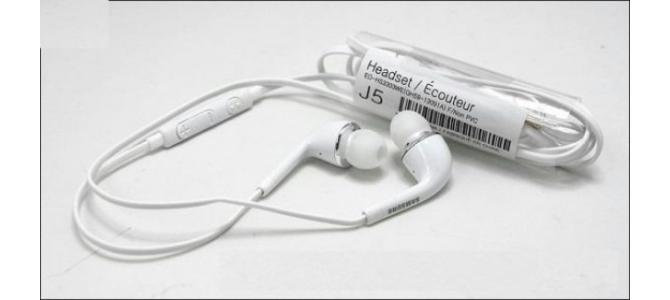 © © © Casti Handsfree ORIGINALE NOI SAMSUNG si SONY  - 25lei © © ©
