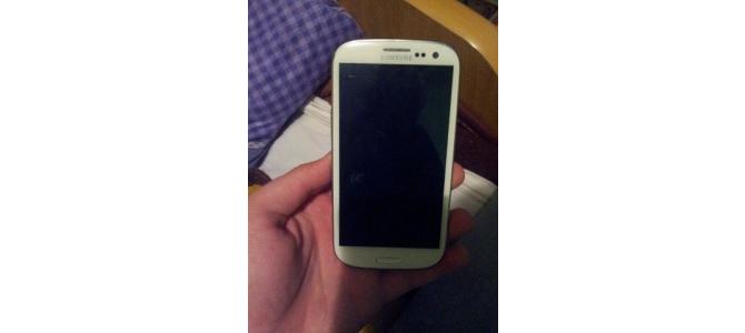 Vand Samsung Galaxy S3 gt-i9300