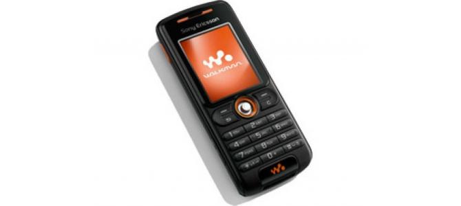 Vand Telefon Sony Ericsson w200i