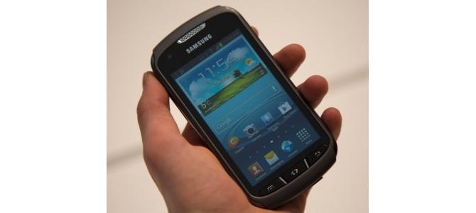 V/S SAMSUNG GALAXY XCOVER 2