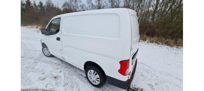 Vand Nissan NV200